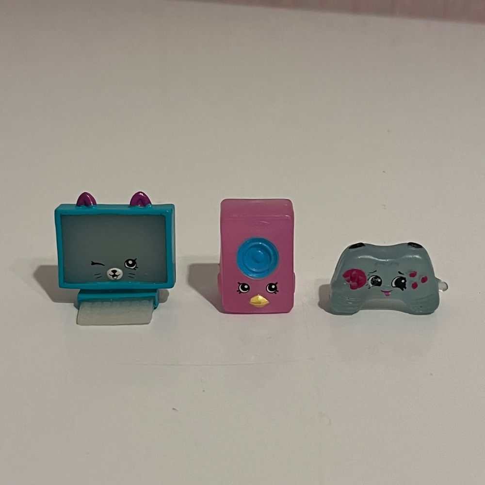 Shopkins Season 4 Petkins Trio